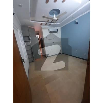 آئی ۔ 10/1 آئی ۔ 10,اسلام آباد میں 2 کمروں کا 5 مرلہ زیریں پورشن 70.0 ہزار میں کرایہ پر دستیاب ہے۔