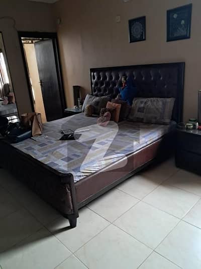 Ready To Buy A Prime Location Upper Portion 1200 Square Feet In Karachi