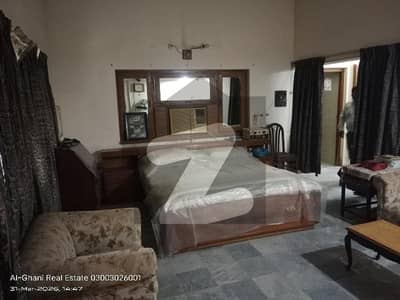 لطیف آباد یونٹ 3 لطیف آباد,حیدر آباد میں 5 کمروں کا 2 کنال مکان 20.0 کروڑ میں برائے فروخت۔