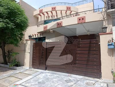 10 Marla Luxury Double Unit House for Sale in Faisal Town Hot Location