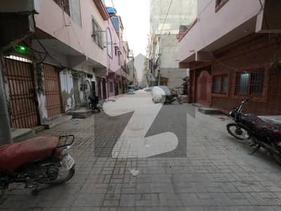 Flat Sized 450 Square Feet In Korangi - Sector 31-A