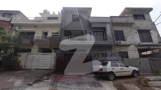 آئی ۔ 14 اسلام آباد میں 4 کمروں کا 5 مرلہ مکان 3.0 کروڑ میں برائے فروخت۔