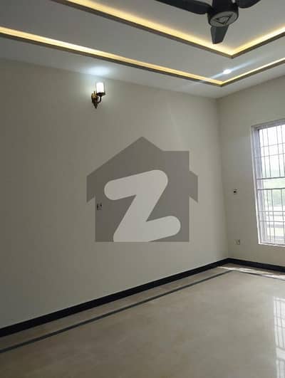 بحریہ انکلیو - سیکٹر سی 2 بحریہ انکلیو,بحریہ ٹاؤن,اسلام آباد میں 2 کمروں کا 10 مرلہ زیریں پورشن 78.0 ہزار میں کرایہ پر دستیاب ہے۔