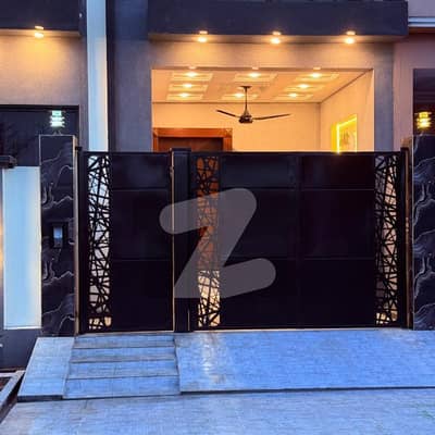 رئیل پام سٹی ایمن آباد موڑ,گوجرانوالہ میں 4 کمروں کا 5 مرلہ مکان 2.0 کروڑ میں برائے فروخت۔