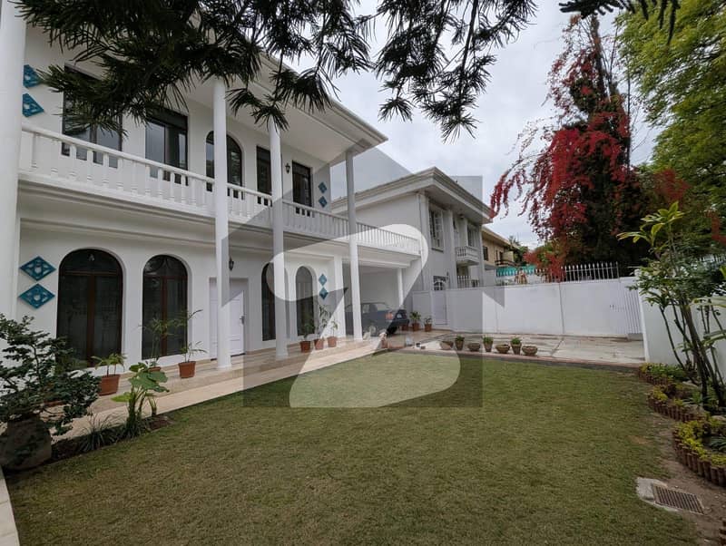 ایف ۔ 7 اسلام آباد میں 5 کمروں کا 1 کنال مکان 5.0 لاکھ میں کرایہ پر دستیاب ہے۔ ایف ۔ 7 اسلام آباد میں 5 کمروں کا 1 کنال مکان 5.0 لاکھ میں کرایہ پر دستیاب ہے۔