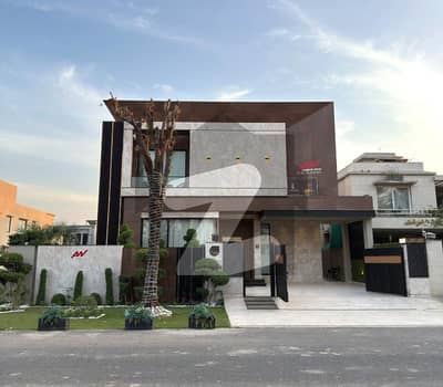 ڈی ایچ اے فیز 6 - بلاک کے فیز 6,ڈیفنس (ڈی ایچ اے),لاہور میں 5 کمروں کا 1 کنال مکان 16.9 کروڑ میں برائے فروخت۔