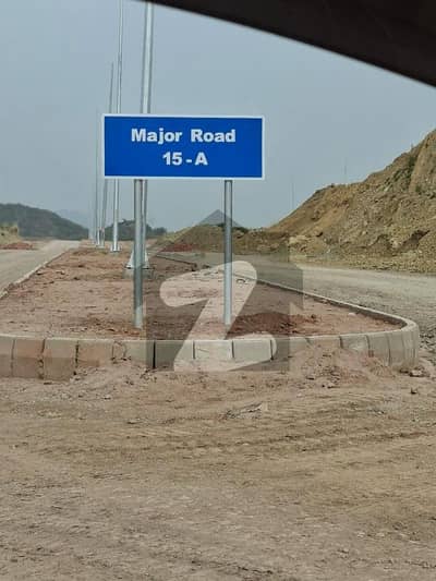 سی ۔ 14 اسلام آباد میں 1 کنال رہائشی پلاٹ 6.0 کروڑ میں برائے فروخت۔