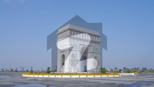 Dha Multan Sector R park facing plot available for sale  Walk in disance from school Direct acess to 120ft road Ideal location plot