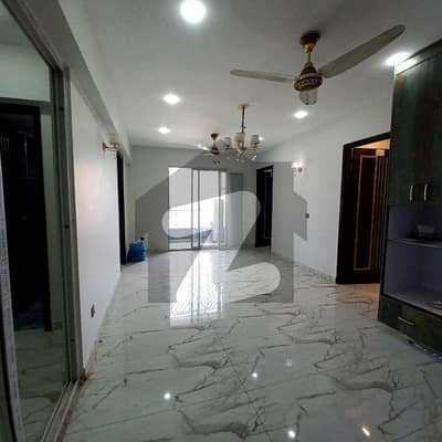 کلفٹن ۔ بلاک 7 کلفٹن,کراچی میں 3 کمروں کا 9 مرلہ فلیٹ 1.75 لاکھ میں کرایہ پر دستیاب ہے۔