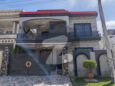 Good Location 10 Marla House In Central Garden Town Phase 3 - Block B For sale