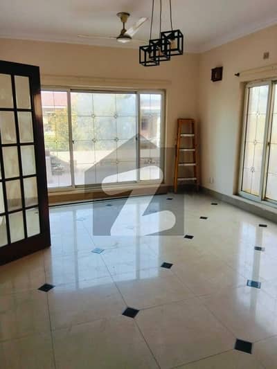 666 Square Yards Tile Floor Upper Portion Available In F-10/2 For Family
