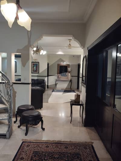 1 Kanal ELEGANT Furnished BUNGALOW IS AVAILABLE ON RENT IN AA BLOCK OF PHASE 4 DHA LAHORE.