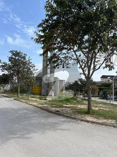 Prime Investment Opportunity 12 Marla Developed Plot in Gulberg Residencia L Block | Ideal Location Prime Investment Opportunity 12 Marla Developed Plot in Gulberg Residencia L Block | Ideal Location