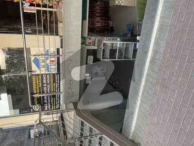 فیصل ٹاؤن - ایف ۔ 18 اسلام آباد میں 1 مرلہ دکان 65.0 لاکھ میں برائے فروخت۔