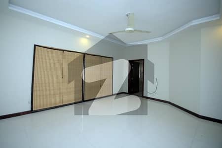 1 Kanal Upper Portion Like New Lower Portion Proper Locked Available For Rent At Top Location Of DHA Phase 5