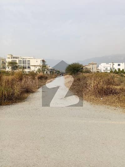 5 Marla Plot For Sale in D-12
