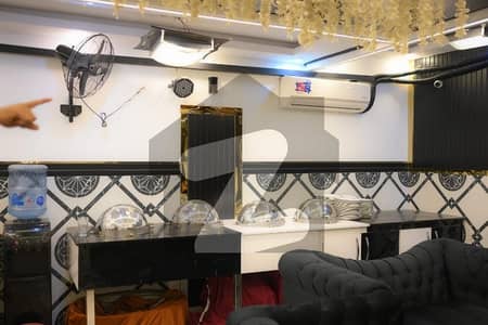 Premium Prime Location 96 Square Feet Shop Is Available For rent In Karachi