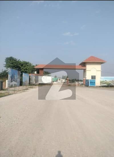 مارگلہ آرچرڈ اسلام آباد میں 1 کنال رہائشی پلاٹ 3.2 کروڑ میں برائے فروخت۔