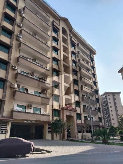 عسکری 11 عسکری,لاہور میں 3 کمروں کا 10 مرلہ فلیٹ 3.2 کروڑ میں برائے فروخت۔