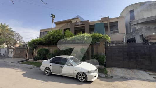 35 marla independent portion upper