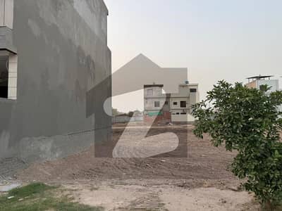 Platinum Block Residential Plot For Sale 10 Marla