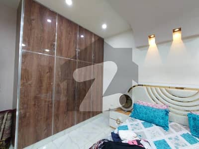 علامہ اقبال ٹاؤن لاہور میں 4 کمروں کا 10 مرلہ مکان 2.0 لاکھ میں کرایہ پر دستیاب ہے۔ علامہ اقبال ٹاؤن لاہور میں 4 کمروں کا 10 مرلہ مکان 2.0 لاکھ میں کرایہ پر دستیاب ہے۔