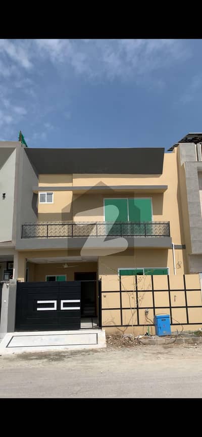 ڈی ایچ اے ڈیفنس - سیکٹر پرزم ڈی ایچ اے ڈیفینس,پشاور میں 5 کمروں کا 5 مرلہ مکان 75.0 ہزار میں کرایہ پر دستیاب ہے۔