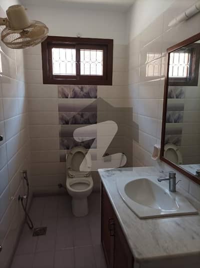 beautiful Well Maintained Upper Portion For Rent