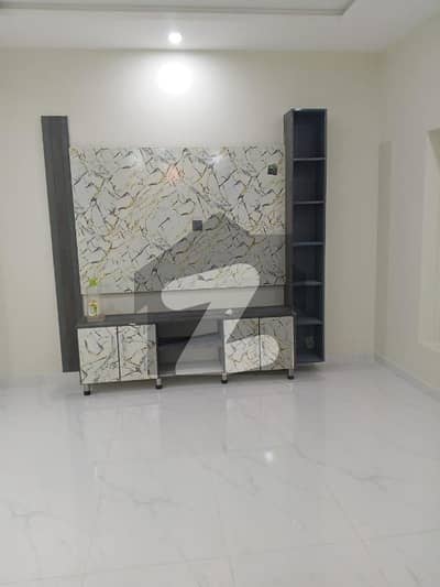 جناح گارڈنز فیز 1 جناح گارڈنز,ایف ای سی ایچ ایس,اسلام آباد میں 4 کمروں کا 7 مرلہ مکان 1.15 لاکھ میں کرایہ پر دستیاب ہے۔