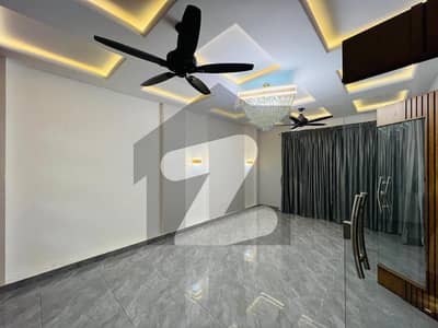 Fresh house. for sale. 5 marla. demand 175