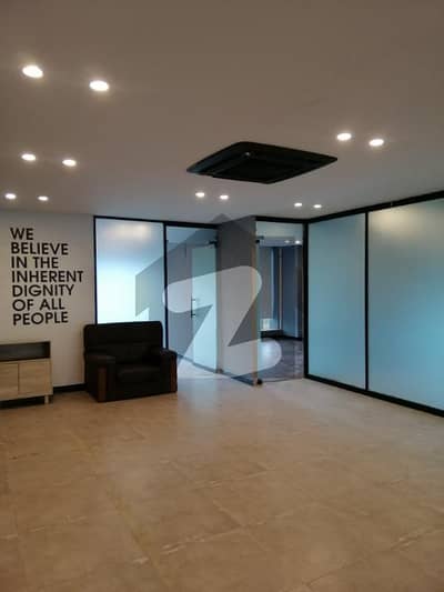 7500 SQFT Hall Available For Rent (Unfurnished)