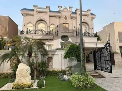 ڈی ایچ اے فیز 5 ڈیفنس (ڈی ایچ اے),لاہور میں 5 کمروں کا 1 کنال مکان 12.25 کروڑ میں برائے فروخت۔