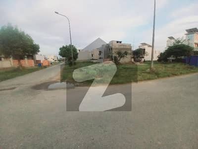 ڈی ایچ اے 9 ٹاؤن ۔ بلاک ڈی ڈی ایچ اے 9 ٹاؤن,ڈیفنس (ڈی ایچ اے),لاہور میں 5 مرلہ رہائشی پلاٹ 1.3 کروڑ میں برائے فروخت۔