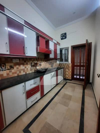 شہزاد ٹاؤن اسلام آباد میں 2 کمروں کا 4 مرلہ زیریں پورشن 47.0 ہزار میں کرایہ پر دستیاب ہے۔