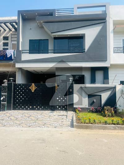 5 Marla Modern House Is Available For Sale