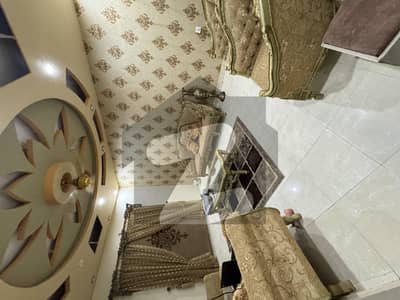 Beautiful 4 Bed Drawing Lounge Park Facing Corner