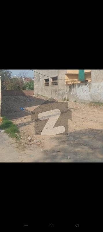 1 Kanal plot for sale hot location in Iqbal town