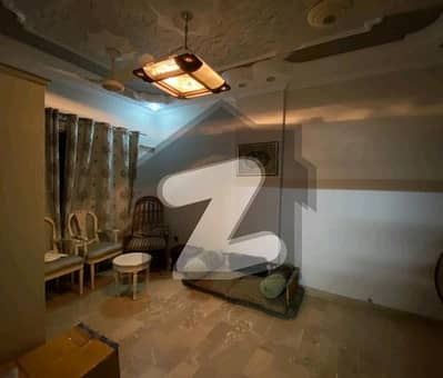 Prime Location 1000 Square Feet Flat For Sale In Sharfabad Karachi