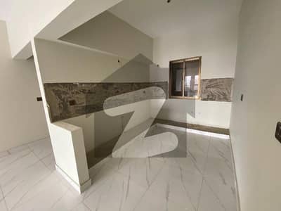 شہید ملت روڈ کراچی میں 3 کمروں کا 10 مرلہ فلیٹ 6.0 کروڑ میں برائے فروخت۔