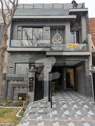 لیک سٹی - سیکٹر M7 - بلاک بی لیک سٹی ۔ سیکٹرایم ۔ 7,لیک سٹی,رائیونڈ روڈ,لاہور میں 4 کمروں کا 5 مرلہ مکان 3.05 کروڑ میں برائے فروخت۔