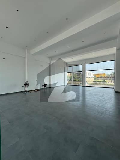 Full floor office space available for rent in Dha phase 6