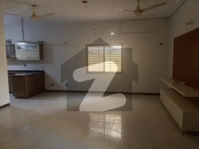 300, SQYARD FIRST FLOOR PORTION AVAILABLE FOR SILENT COMMERCIAL OFFICE USED IT SOFTWARE HOUSE