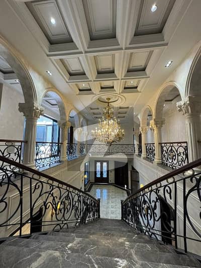 ڈی ایچ اے ڈیفینس فیز 2 ڈی ایچ اے ڈیفینس,اسلام آباد میں 6 کمروں کا 1 کنال مکان 15.75 کروڑ میں برائے فروخت۔