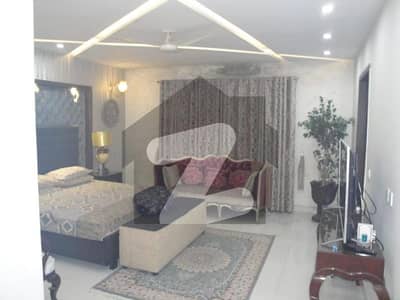 آرکیٹیکٹس انجنیئرز ہاؤسنگ سوسائٹی لاہور میں 1 کمرے کا 10 مرلہ کمرہ 28.0 ہزار میں کرایہ پر دستیاب ہے۔