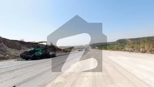 سی پندرہ اسلام آباد میں 1 کنال رہائشی پلاٹ 2.8 کروڑ میں برائے فروخت۔