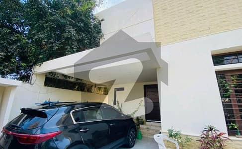 ڈی ایچ اے فیز 6 ڈی ایچ اے ڈیفینس,کراچی میں 1 کنال مکان 15.5 کروڑ میں برائے فروخت۔