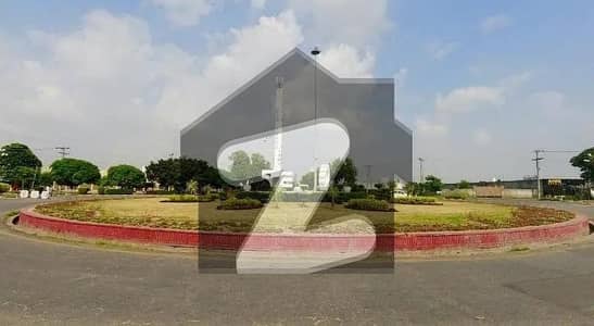 1 Kanal Plot for Sale | Ideal Location