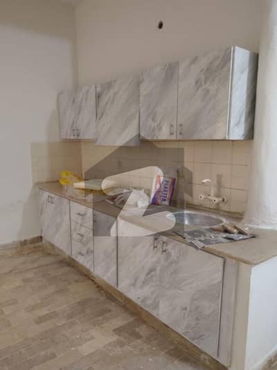 گلشنِ اقبال - بلاک 13 اے گلشنِ اقبال,گلشنِ اقبال ٹاؤن,کراچی میں 3 کمروں کا 10 مرلہ زیریں پورشن 75.0 ہزار میں کرایہ پر دستیاب ہے۔