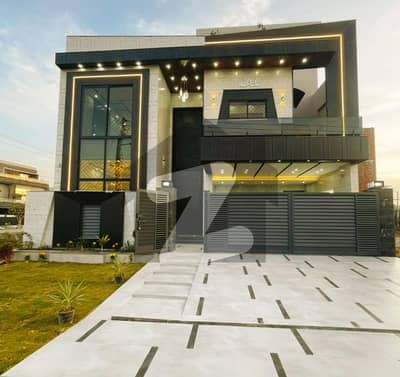 10 Marla Brand New House For Sale