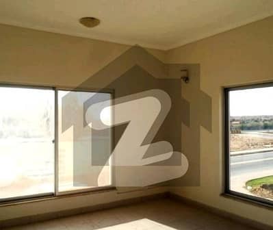 Get This Amazing Prime Location 200 Square Yards House Available In Bahria Town - Precinct 10-A